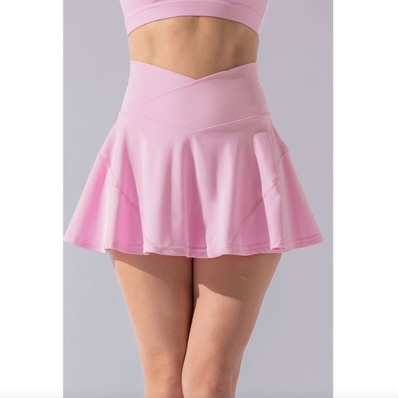 POPFLEX Dresses & Skirts - Popflex Crisscross Hourglass Twirl Skort